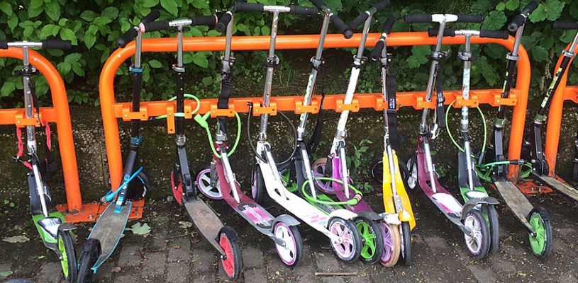Wie ist ein Kickboardständer aufgebaut?